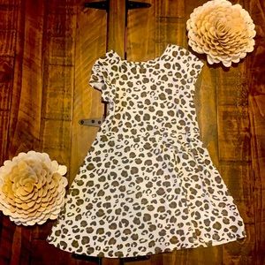 Leopard mid-bodice hem ...